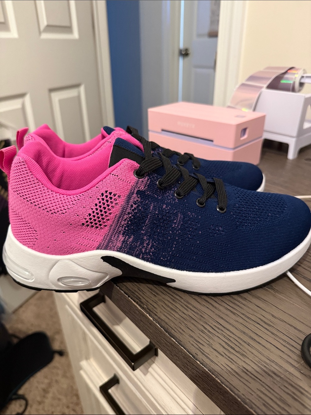 thor Navy and Pink Knit Athletic Sneakers